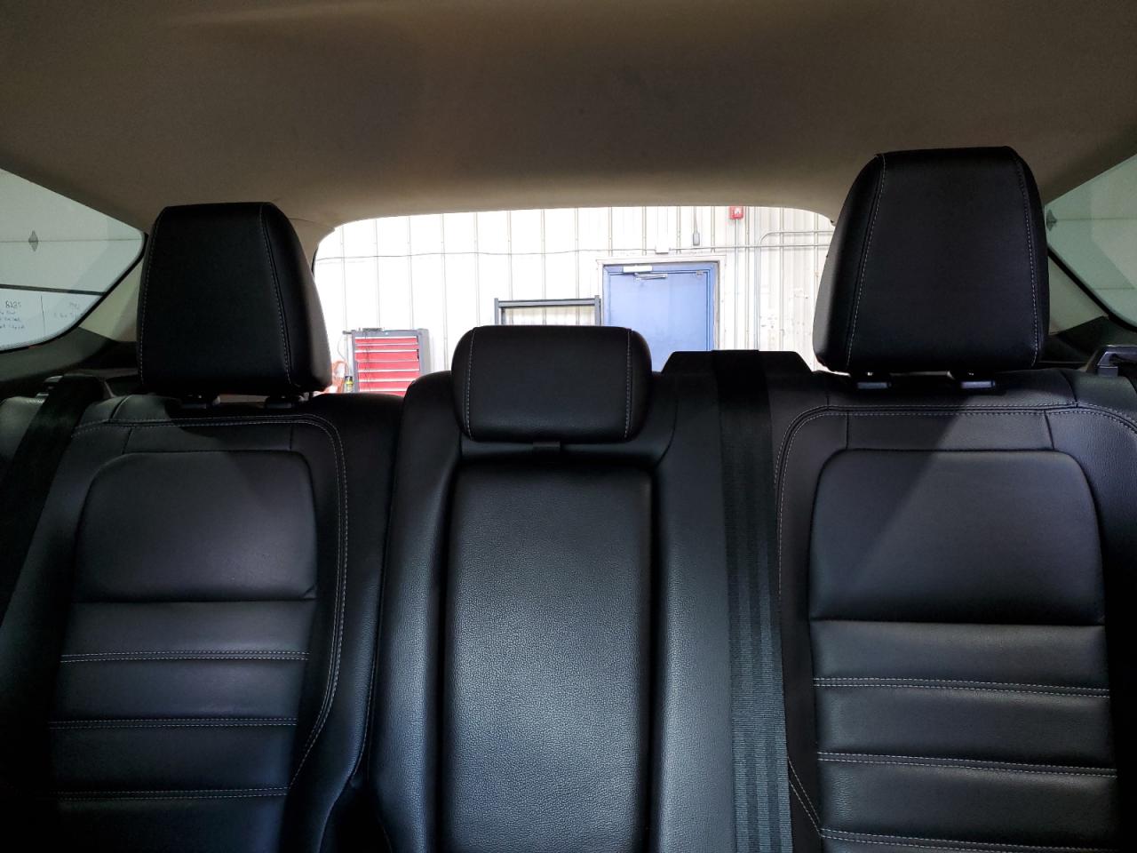 2017 Ford Escape Titanium VIN: 1FMCU9JD4HUE27656 Lot: 87465885