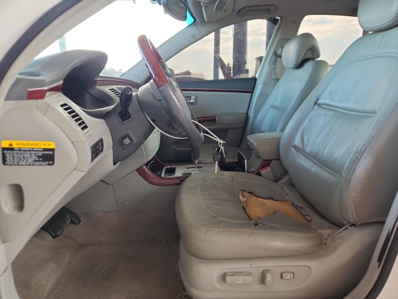 2008 Hyundai Azera Se VIN: KMHFC46F88A265612 Lot: 82269515