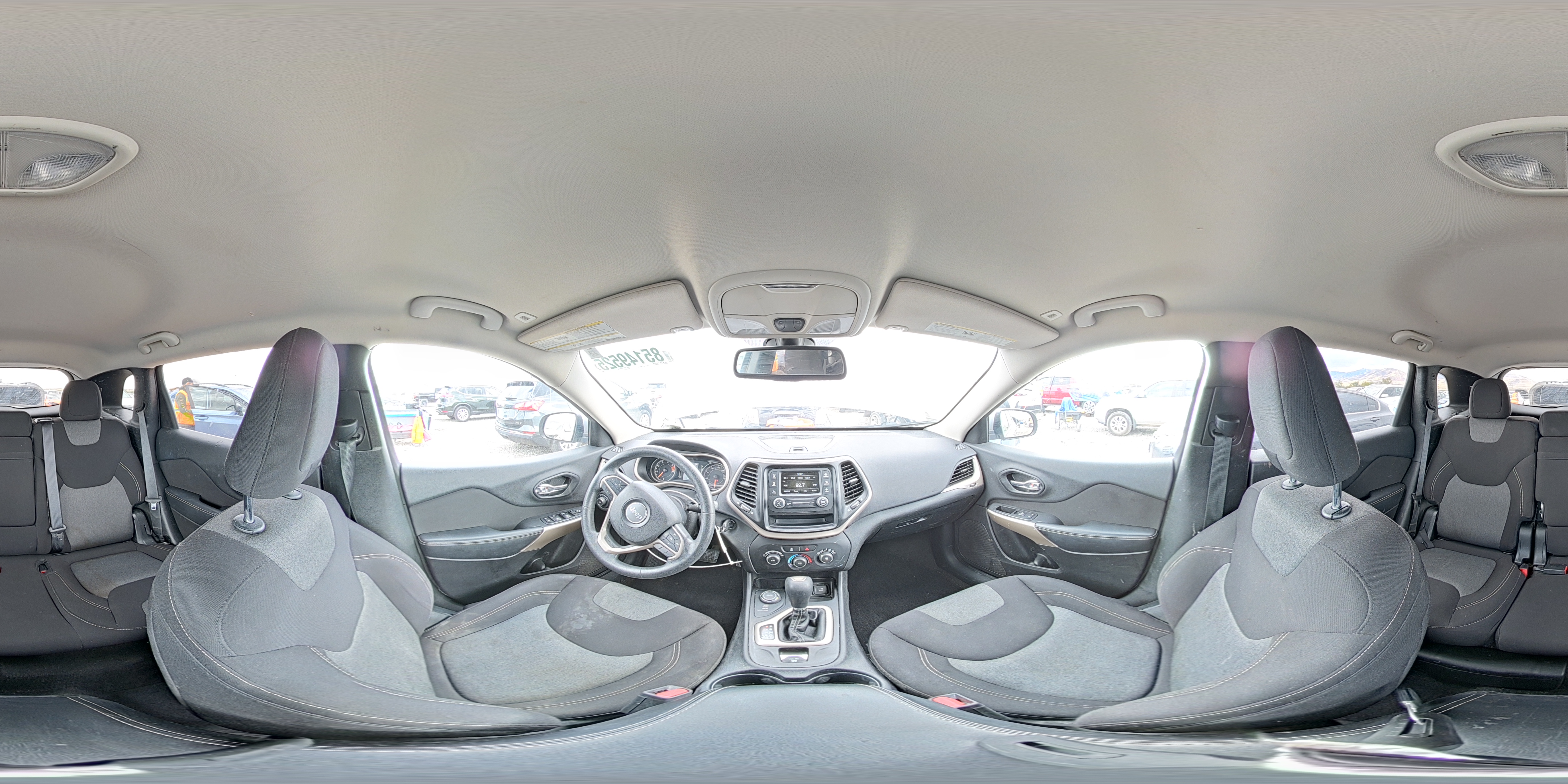 2018 Jeep Cherokee Latitude VIN: 1C4PJMCB4JD564003 Lot: 85149525