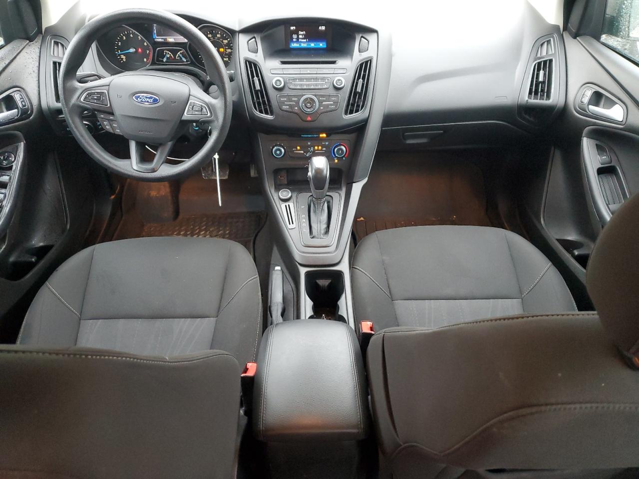 2016 Ford Focus Se VIN: 1FADP3F26GL239915 Lot: 86287415