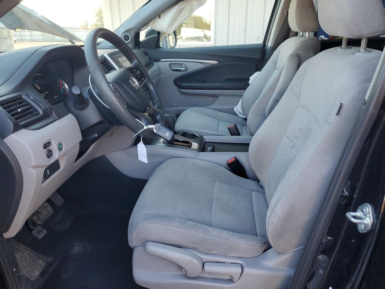 2019 Honda Pilot Lx VIN: 5FNYF6H18KB101163 Lot: 86065585