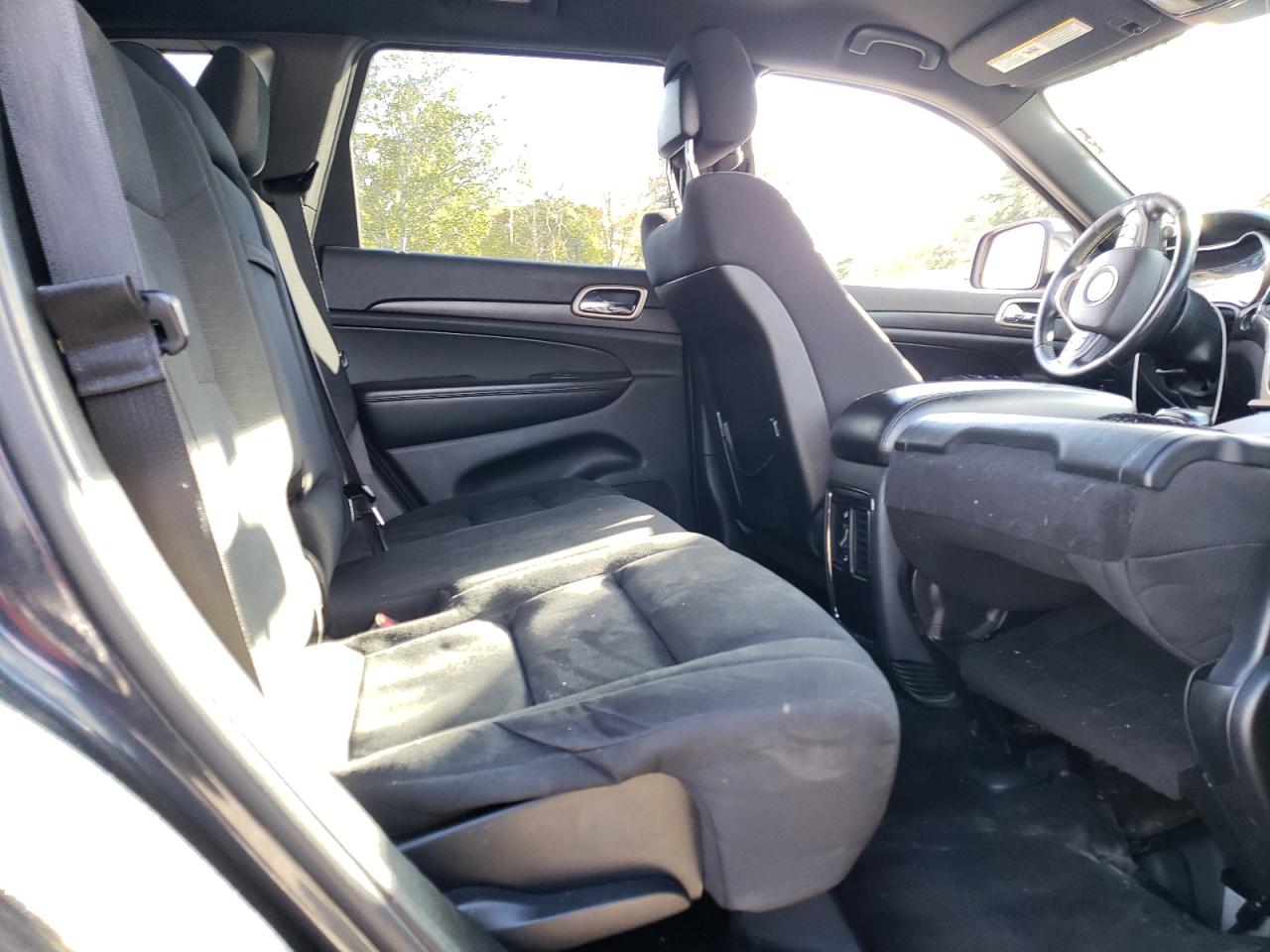 2015 Jeep Grand Cherokee Laredo VIN: 1C4RJFAG5FC171532 Lot: 83767475