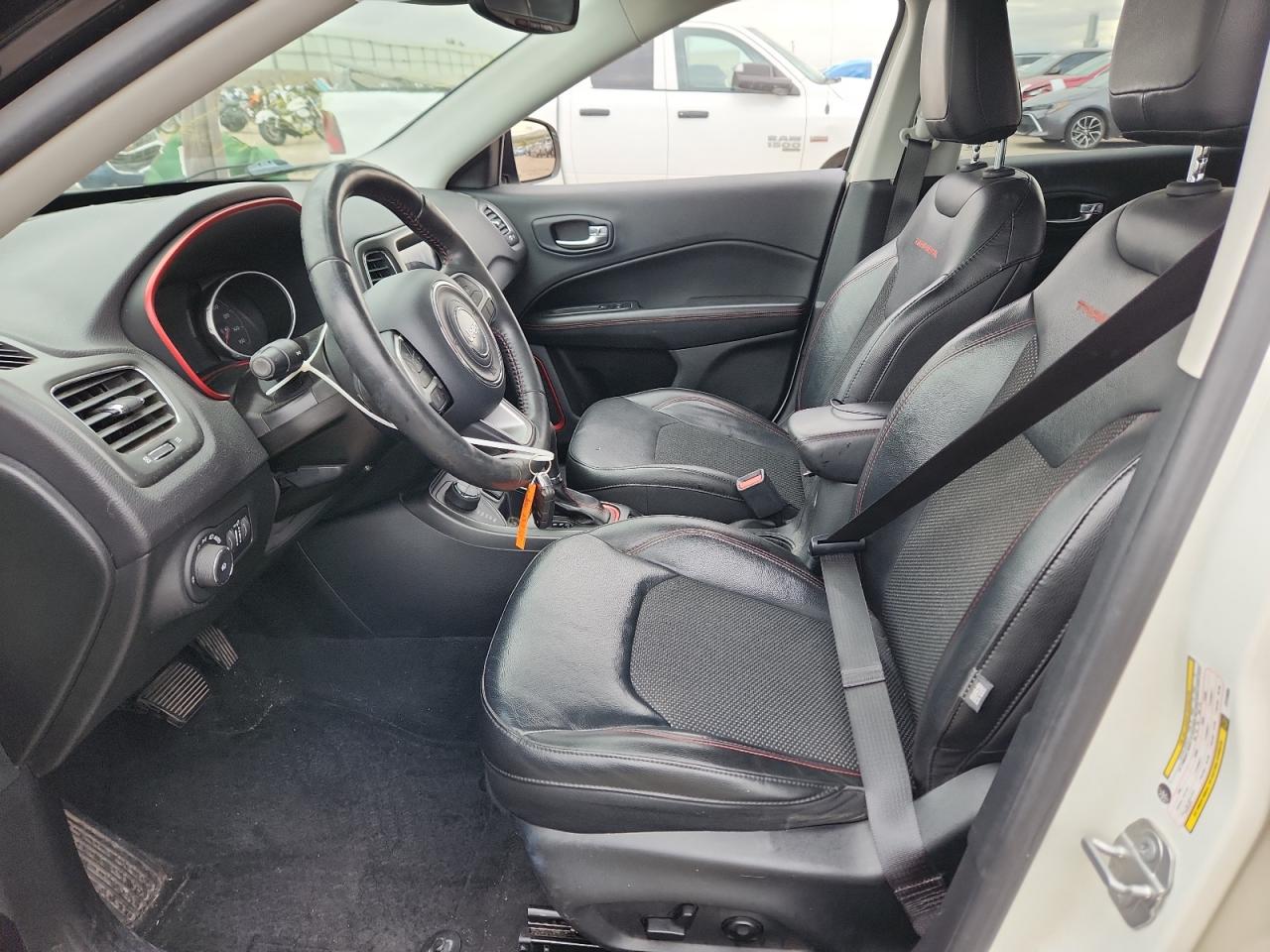 2018 Jeep Compass Trailhawk VIN: 3C4NJDDB3JT315630 Lot: 82453125