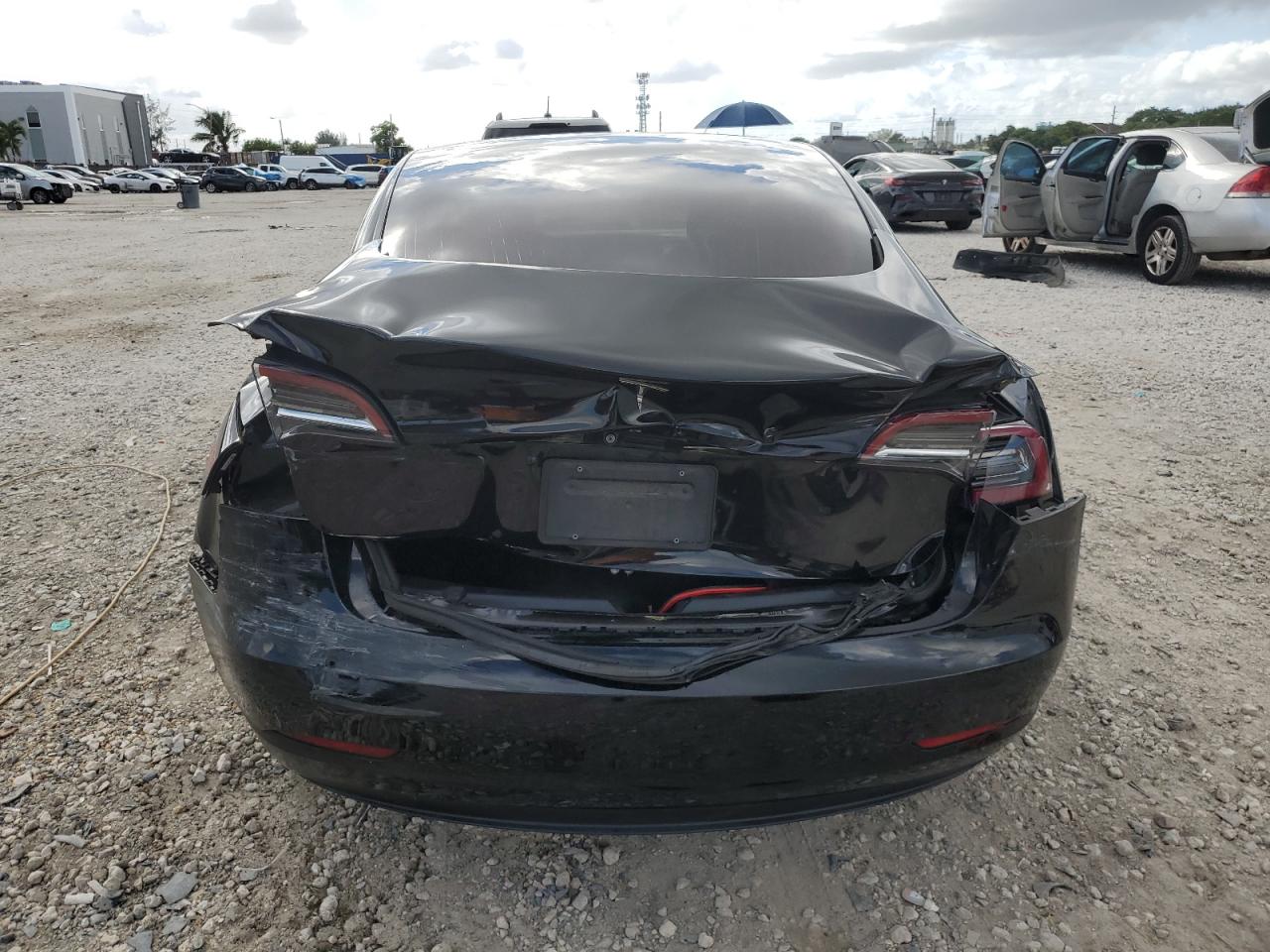 2019 Tesla Model 3 VIN: 5YJ3E1EA5KF402686 Lot: 85338335