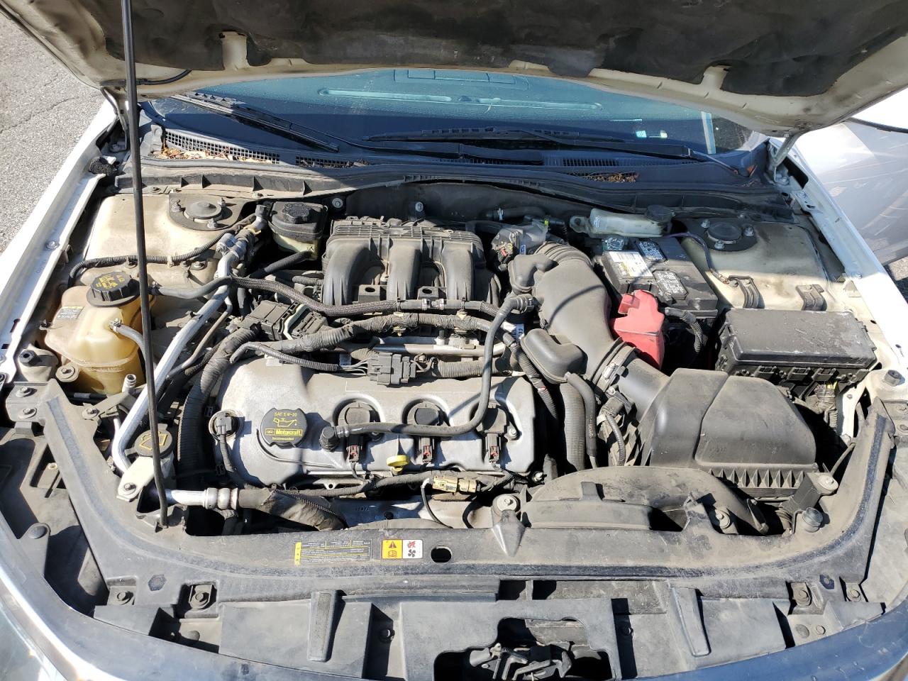 2011 Ford Fusion Sport VIN: 3FAHP0KC1BR286682 Lot: 90613625