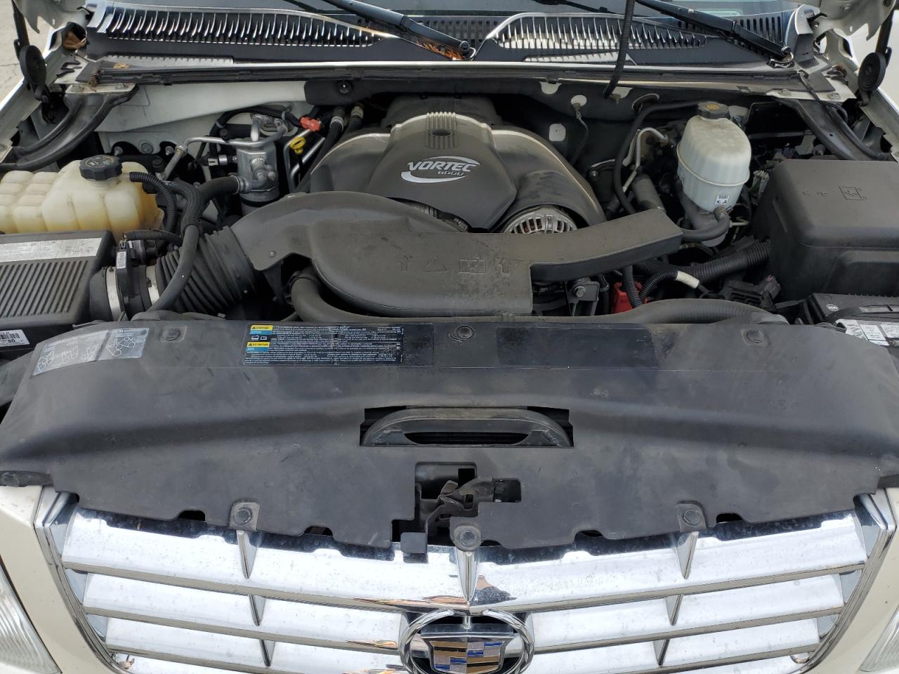 2005 Cadillac Escalade Esv VIN: 3GYFK66N05G113373 Lot: 84702485