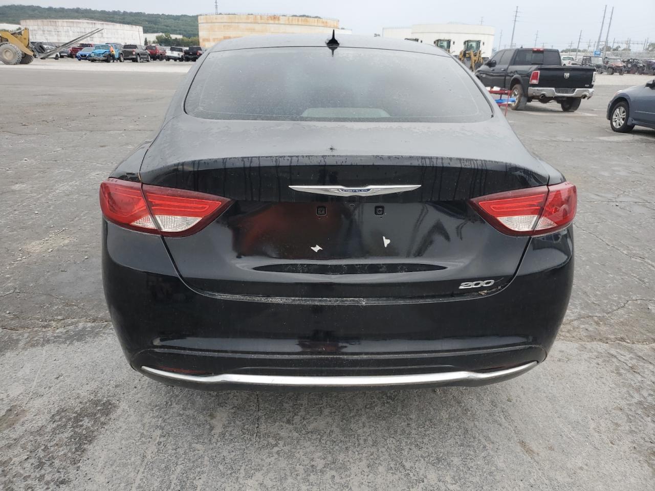 2015 Chrysler 200 S VIN: 1C3CCCBG8FN597303 Lot: 86674425