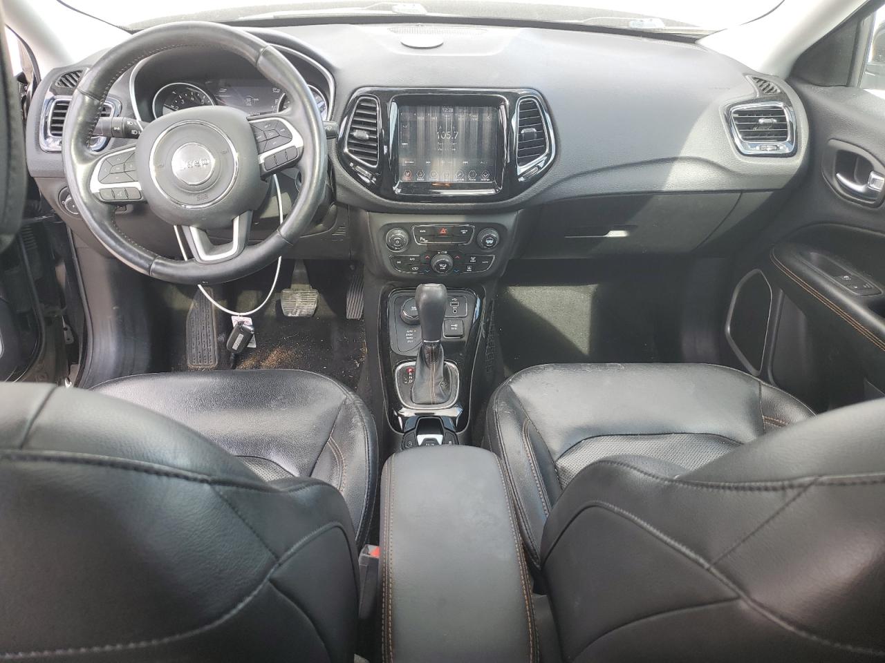 2018 Jeep Compass Limited VIN: 3C4NJDCB8JT264501 Lot: 82075215