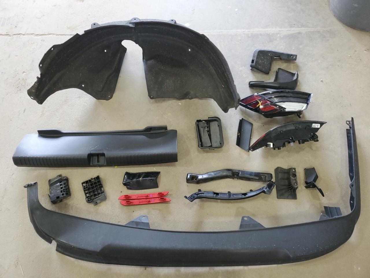 2023 Honda Accord Lx VIN: 1HGCY1F2XPA004812 Lot: 85329535