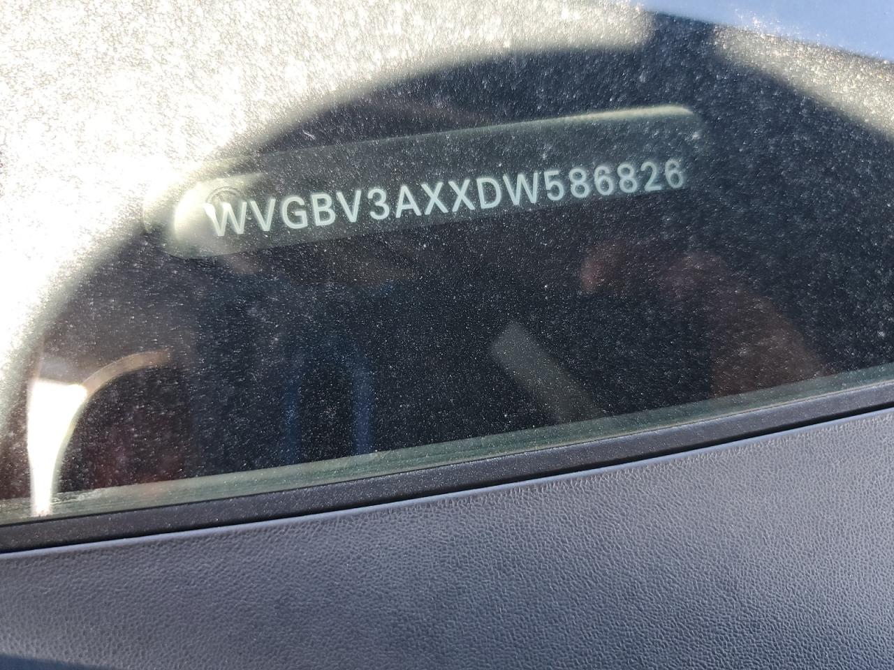 2013 Volkswagen Tiguan S VIN: WVGBV3AXXDW586826 Lot: 84520915