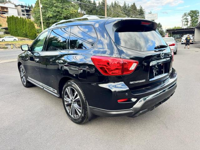  NISSAN PATHFINDER 2017 Черный