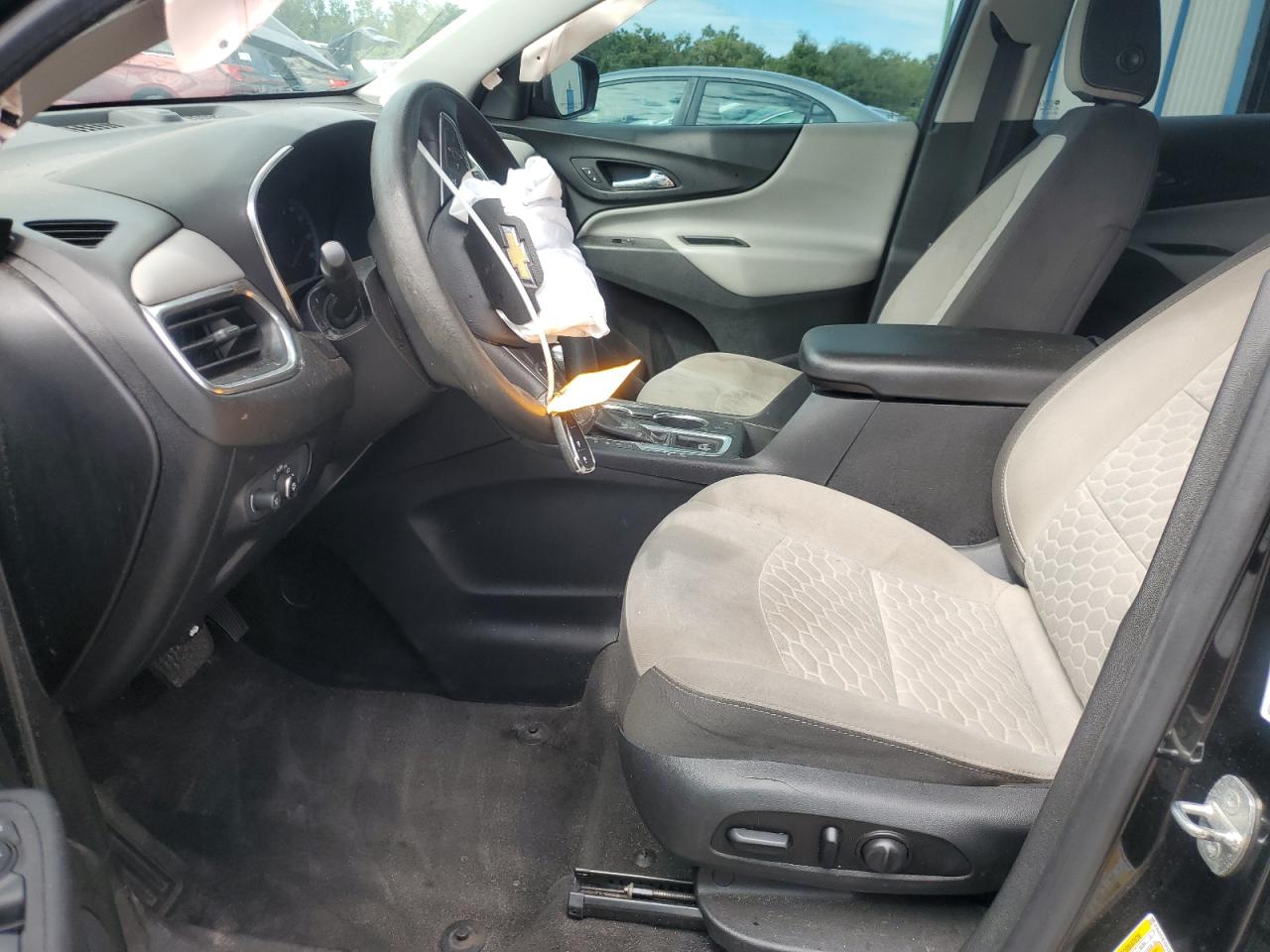 2019 Chevrolet Equinox Ls VIN: 2GNAXHEV6K6275280 Lot: 82399045