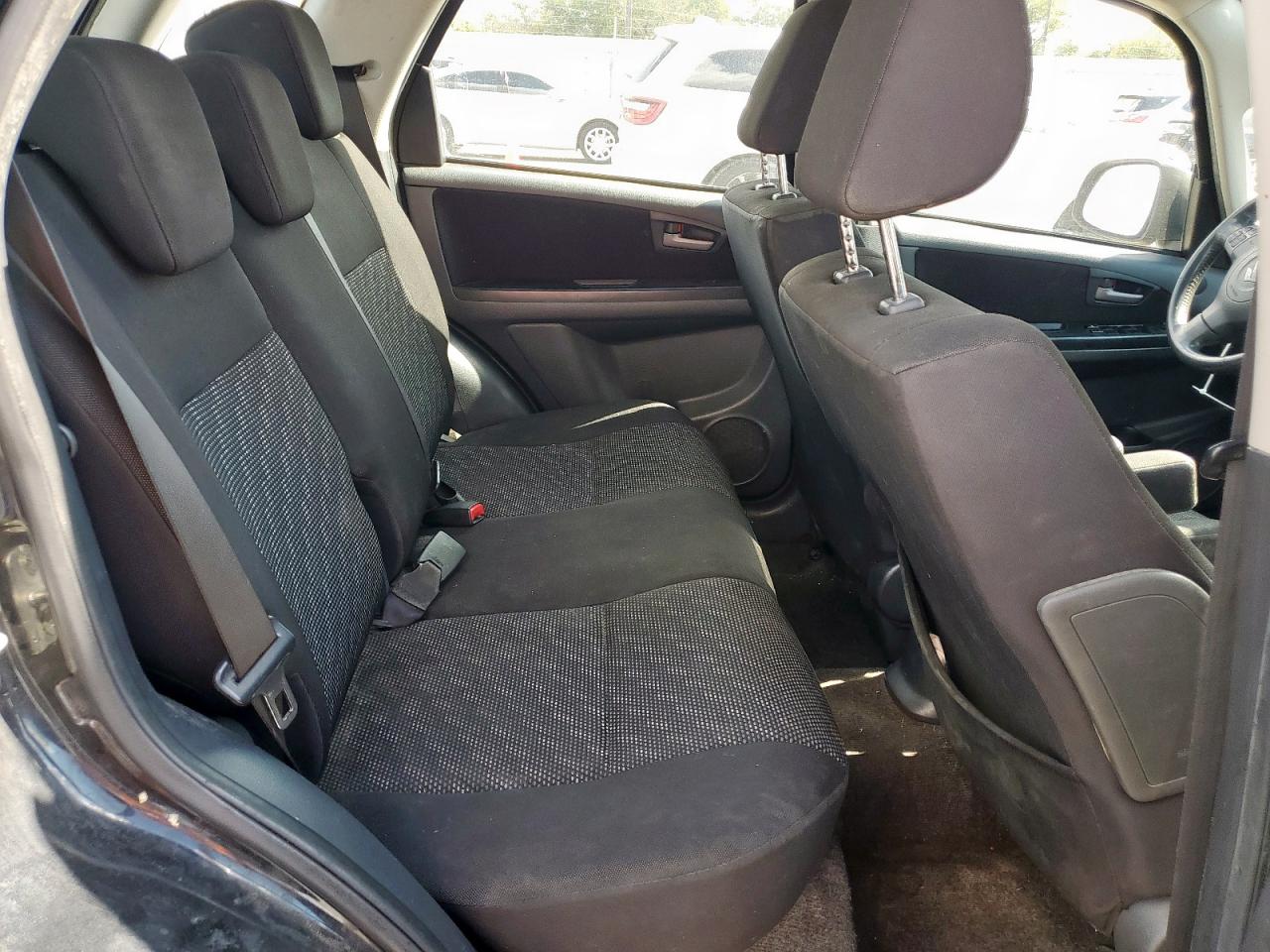 I (Classic) I (Classic)