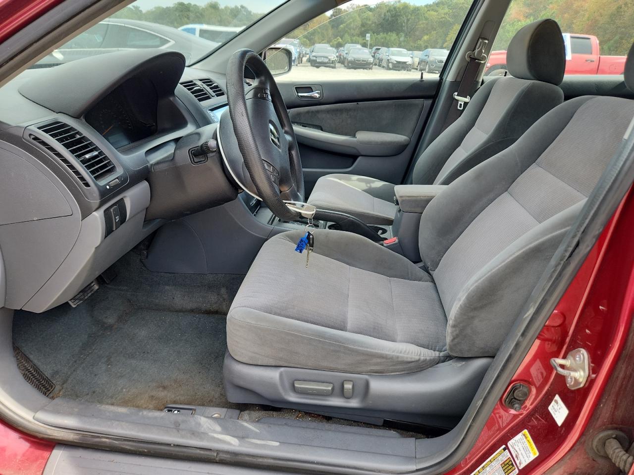 2004 Honda Accord Lx VIN: 1HGCM66354A090043 Lot: 82682895