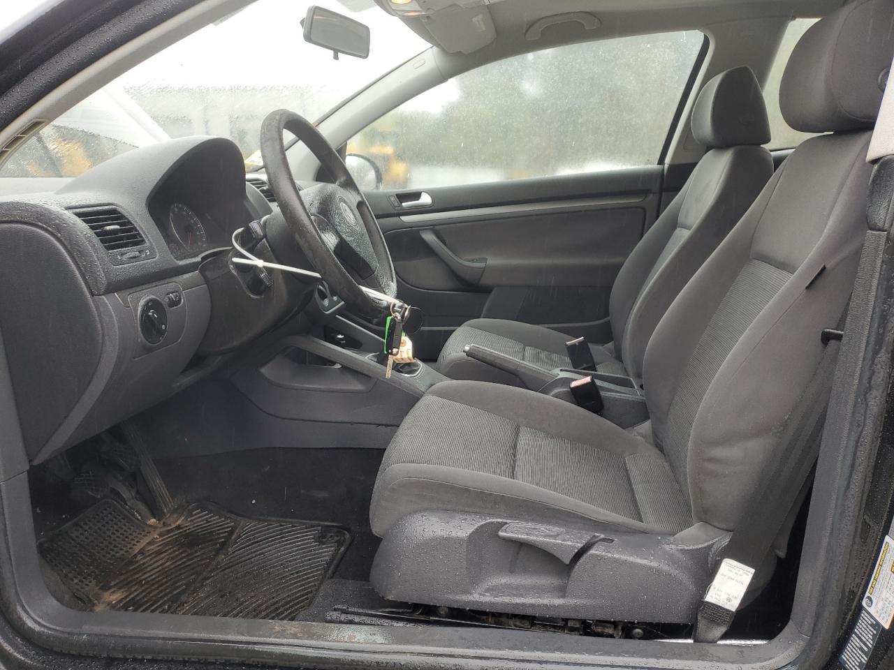 2007 Volkswagen Rabbit VIN: WVWAS71K47W023215 Lot: 86135815