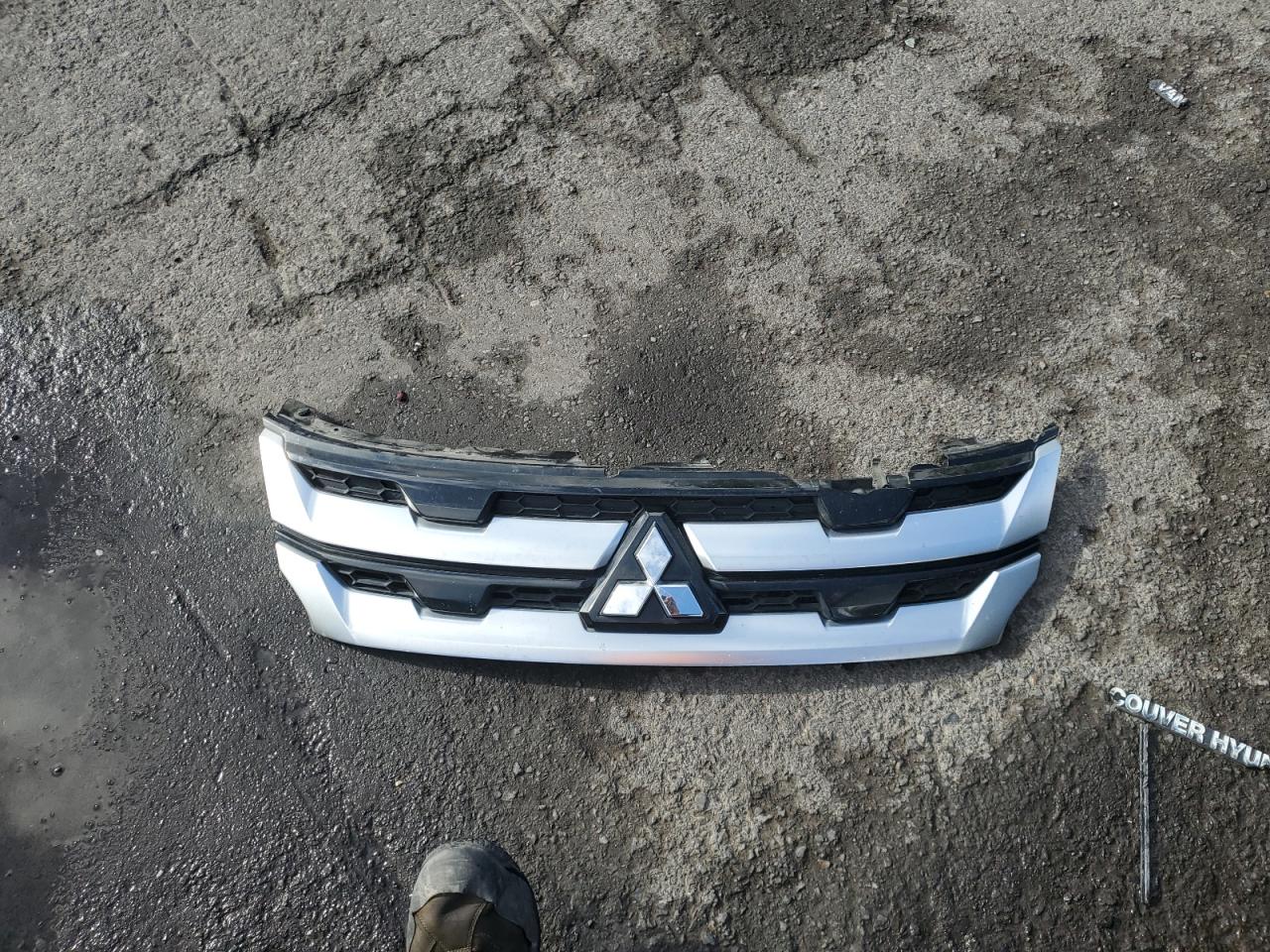 2020 Mitsubishi Outlander Sport Es VIN: JA4AR3AUXLU021622 Lot: 81997485