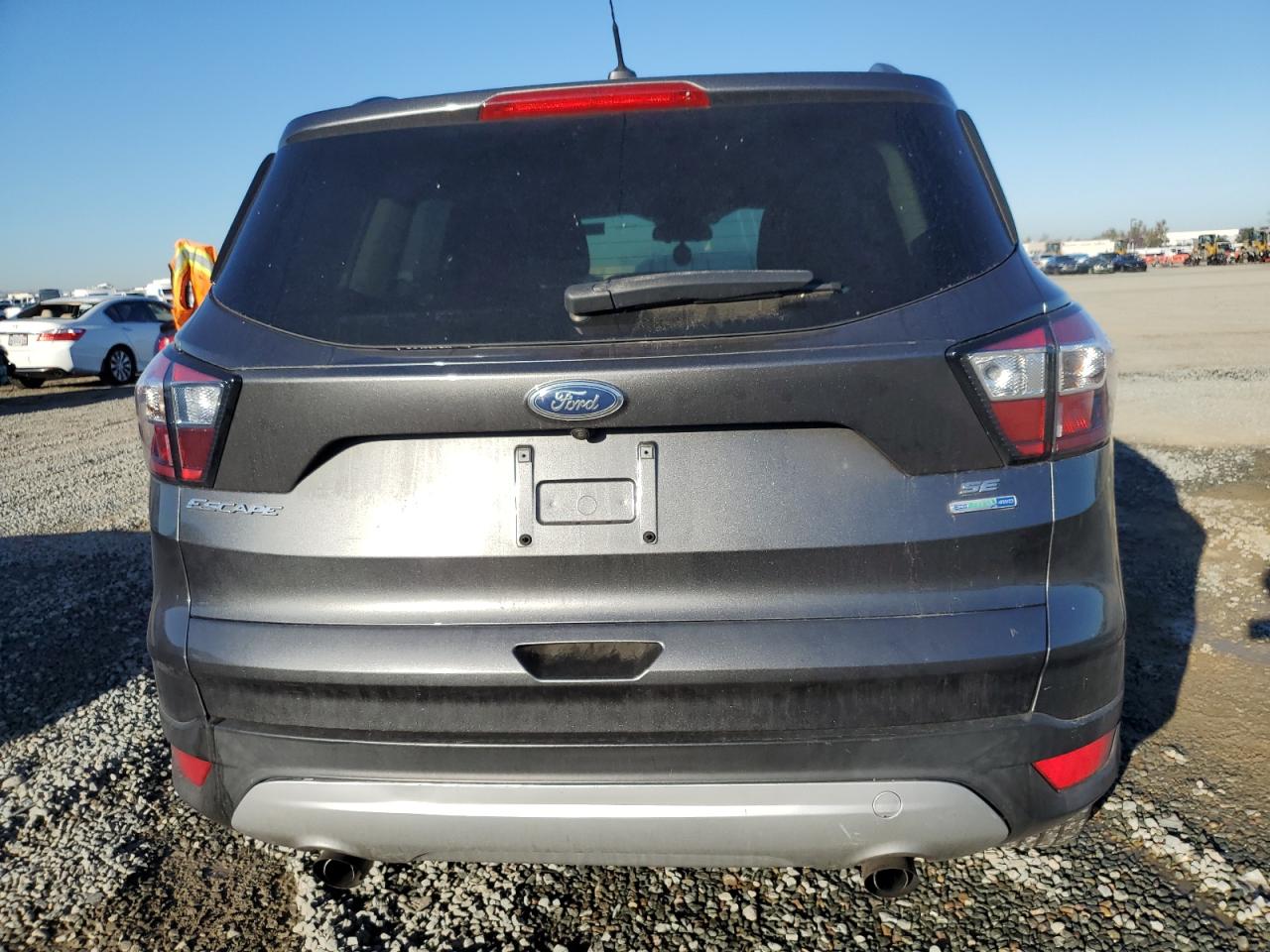 2018 Ford Escape Se VIN: 1FMCU9GD1JUB22225 Lot: 87108325