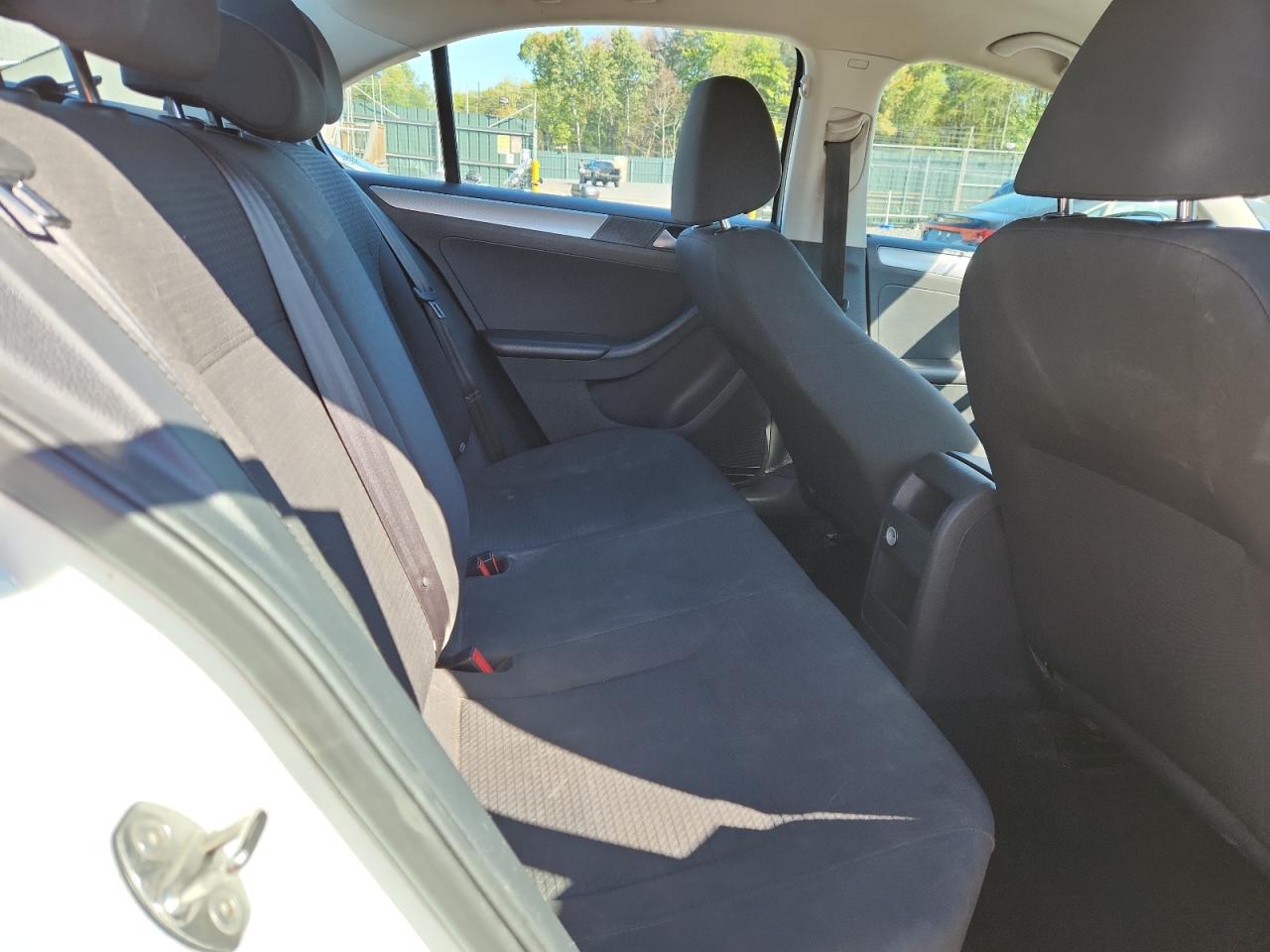 2015 Volkswagen Jetta Se VIN: 3VWD17AJXFM323277 Lot: 85490025