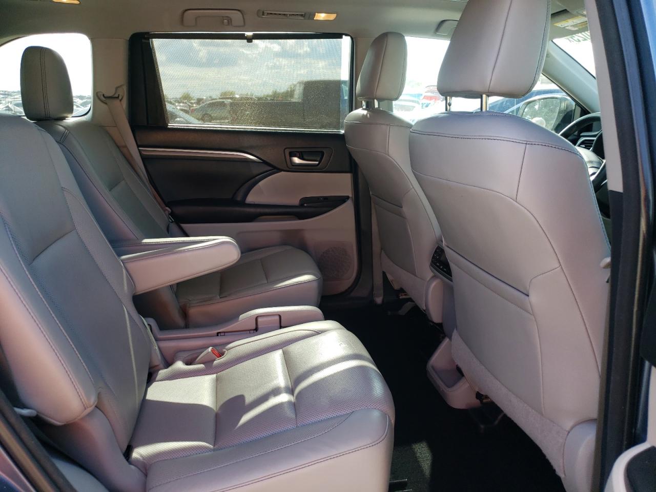 2017 Toyota Highlander Limited VIN: 5TDDZRFH0HS456520 Lot: 85288025