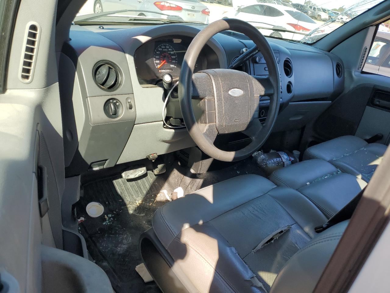 2007 Ford F150 VIN: 1FTRF12277NA10256 Lot: 82405955