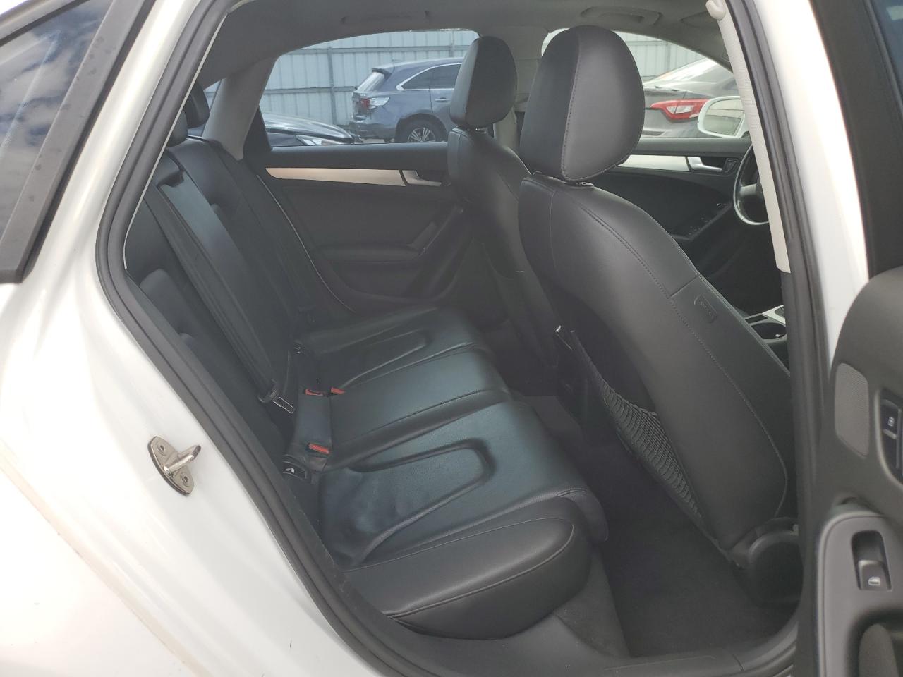 2010 Audi A4 Premium Plus VIN: WAUEFAFL4AN021480 Lot: 86174835
