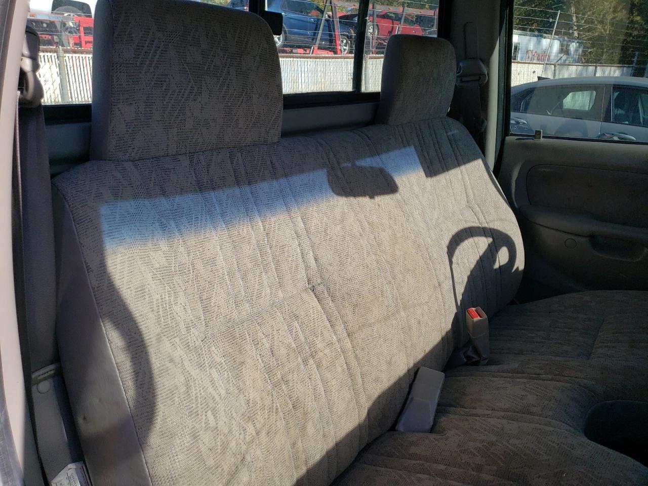 2004 Toyota Tacoma VIN: 5TEPM62N14Z377487 Lot: 82303155