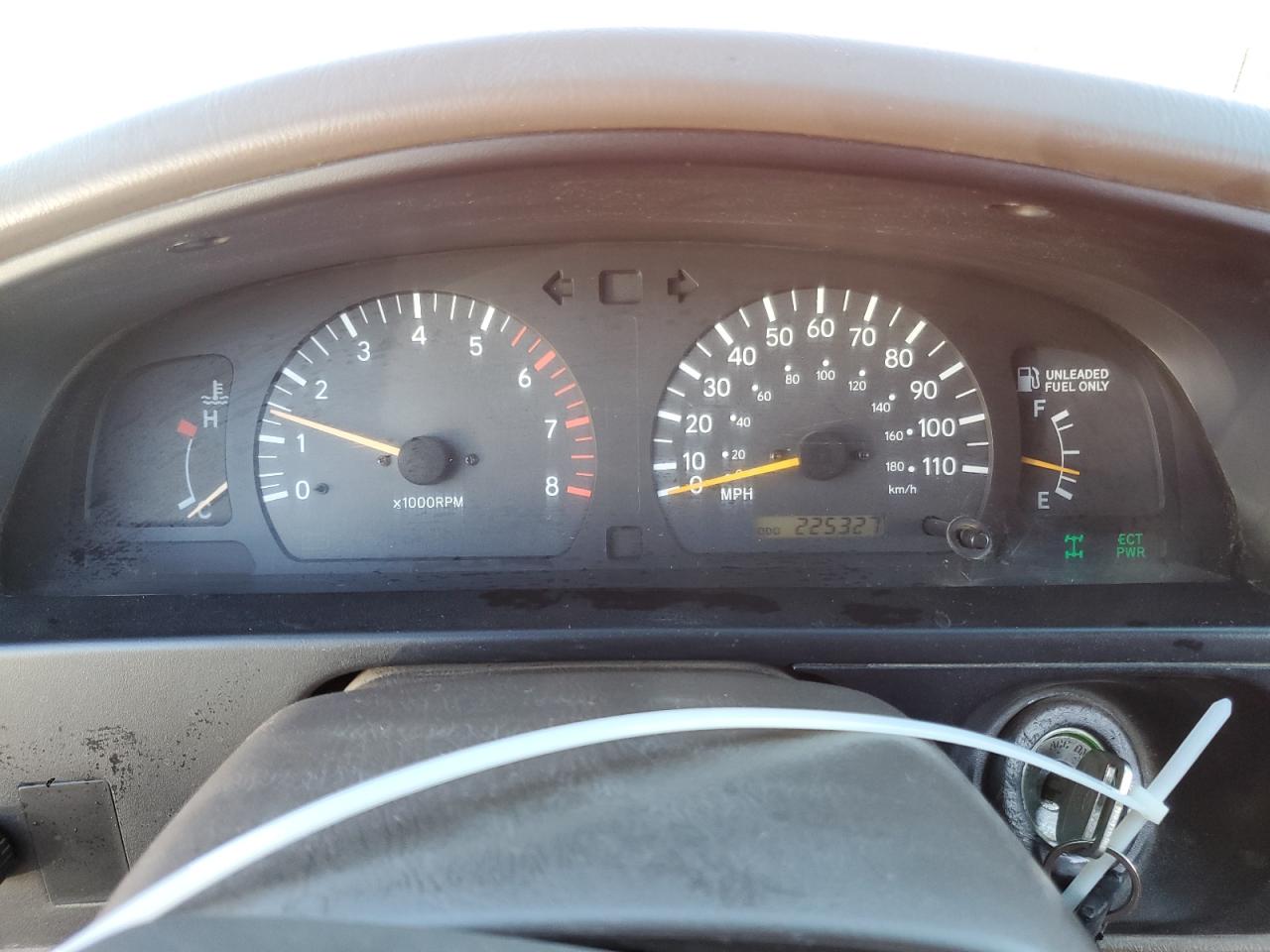 1999 Toyota Tacoma Xtracab VIN: 4TAWM72N9XZ420535 Lot: 89729125