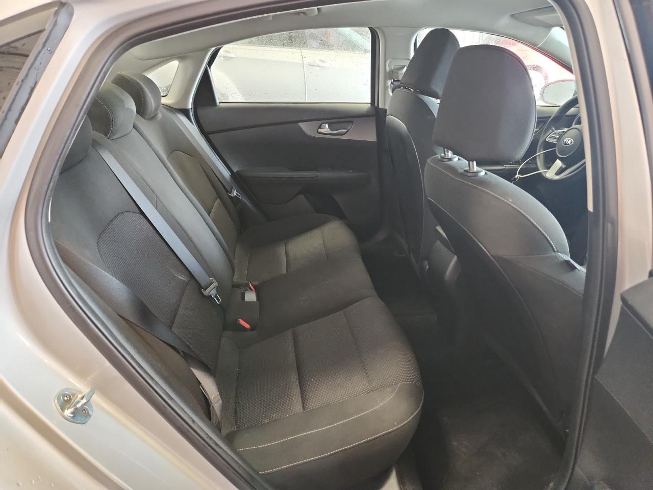 2021 Kia Forte Fe VIN: 3KPF24AD5ME265572 Lot: 85750165