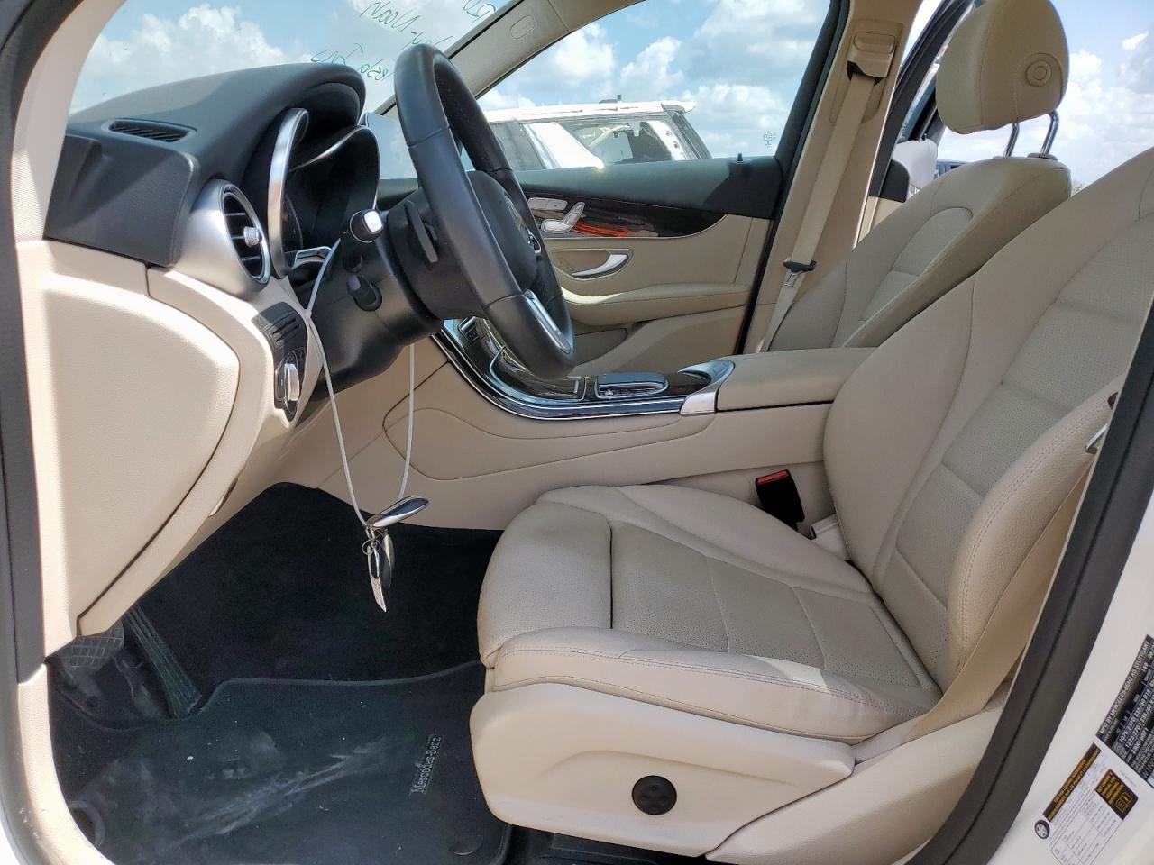 2022 Mercedes-Benz Glc 300 VIN: W1N0G8DB0NV398173 Lot: 84642565