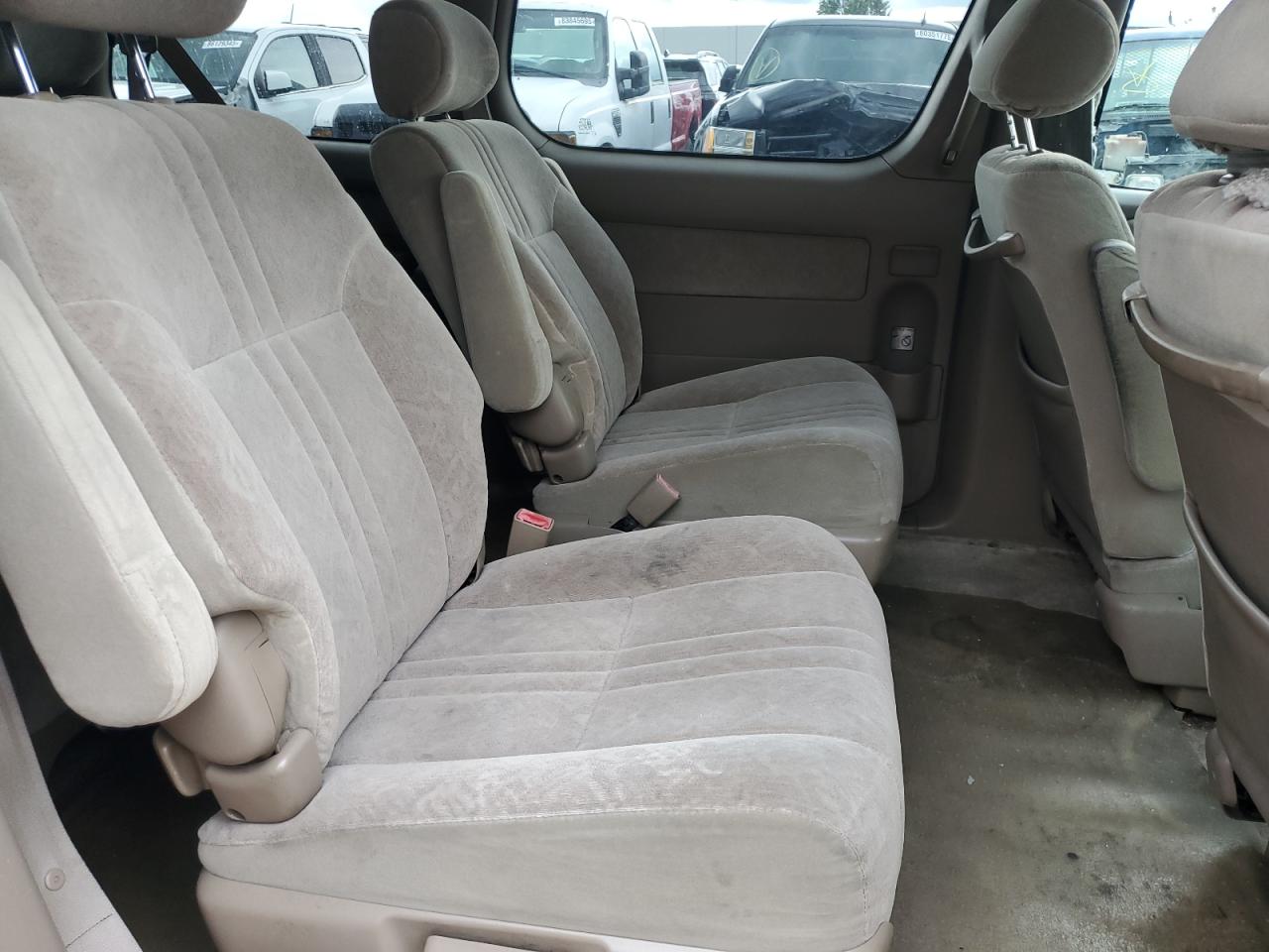 1999 Toyota Sienna Le VIN: 4T3ZF13C9XU139566 Lot: 86892295