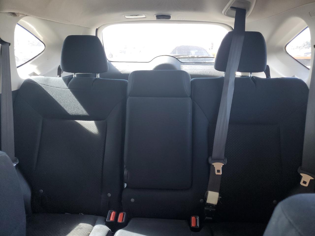 2015 Honda Cr-V Lx VIN: 3CZRM3H34FG715051 Lot: 82408295