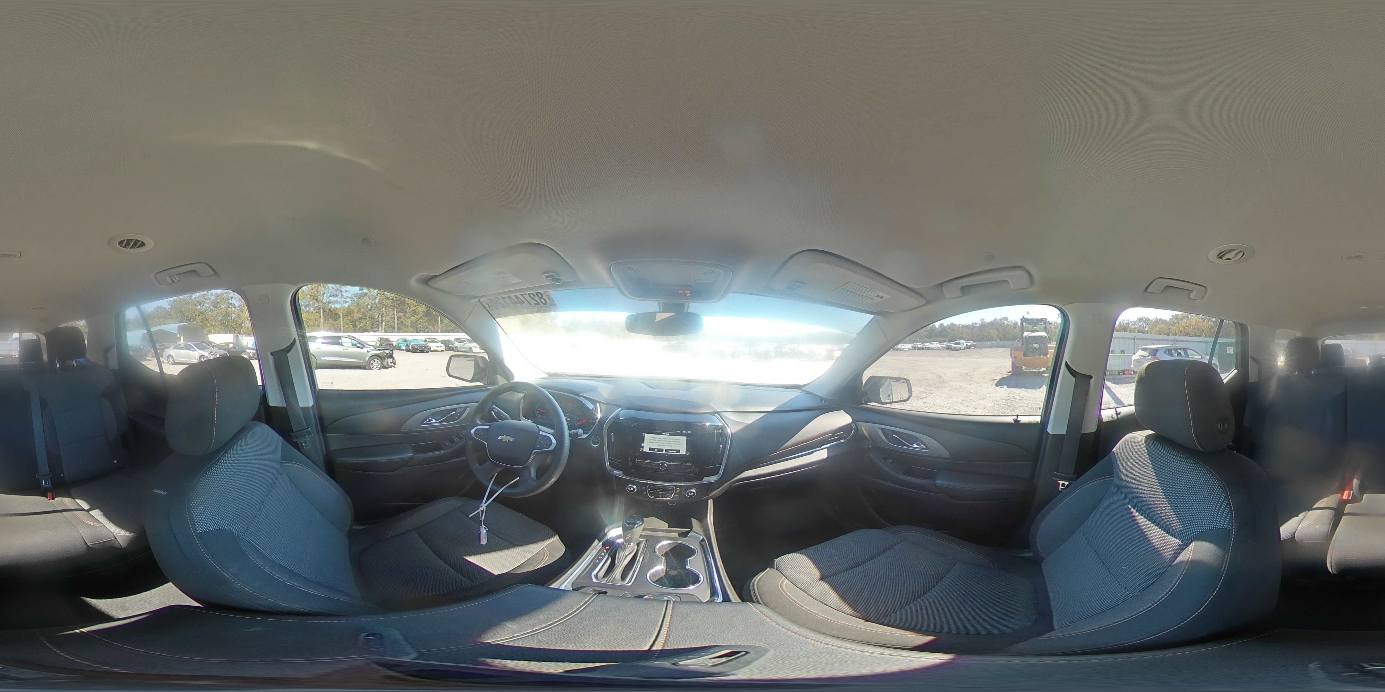 2018 Chevrolet Traverse Ls VIN: 1GNEVFKW0JJ202173 Lot: 82744125