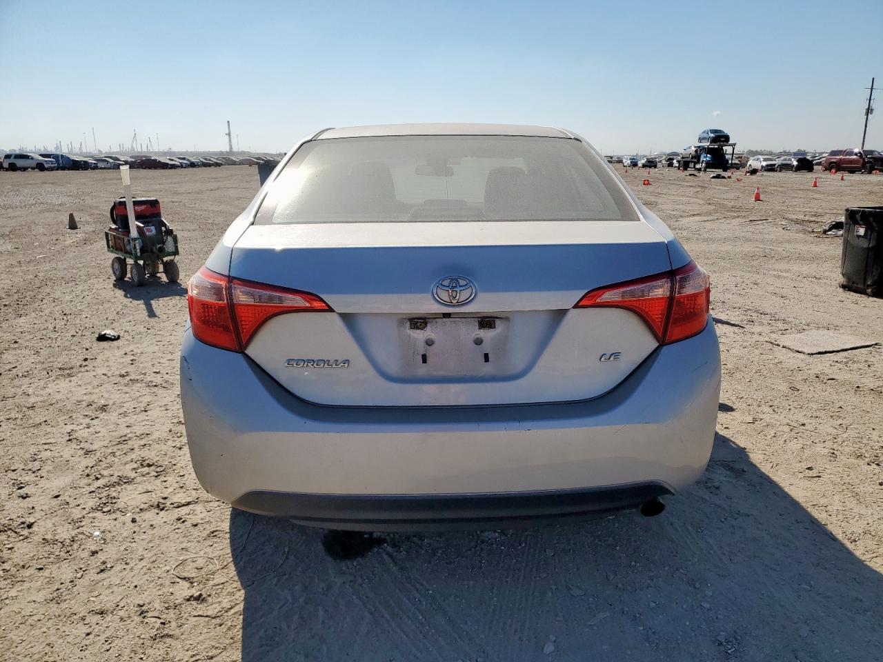 2017 Toyota Corolla L VIN: 5YFBURHE9HP688387 Lot: 82200725