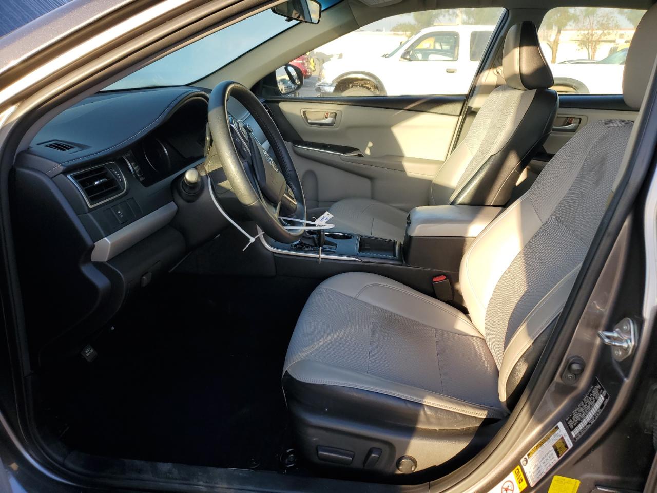 2016 Toyota Camry Le VIN: 4T1BF1FK8GU133495 Lot: 84070705