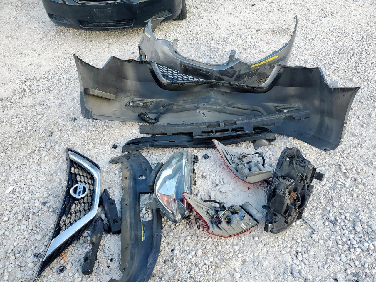 2019 Nissan Sentra S VIN: 3N1AB7AP9KY400296 Lot: 85156345