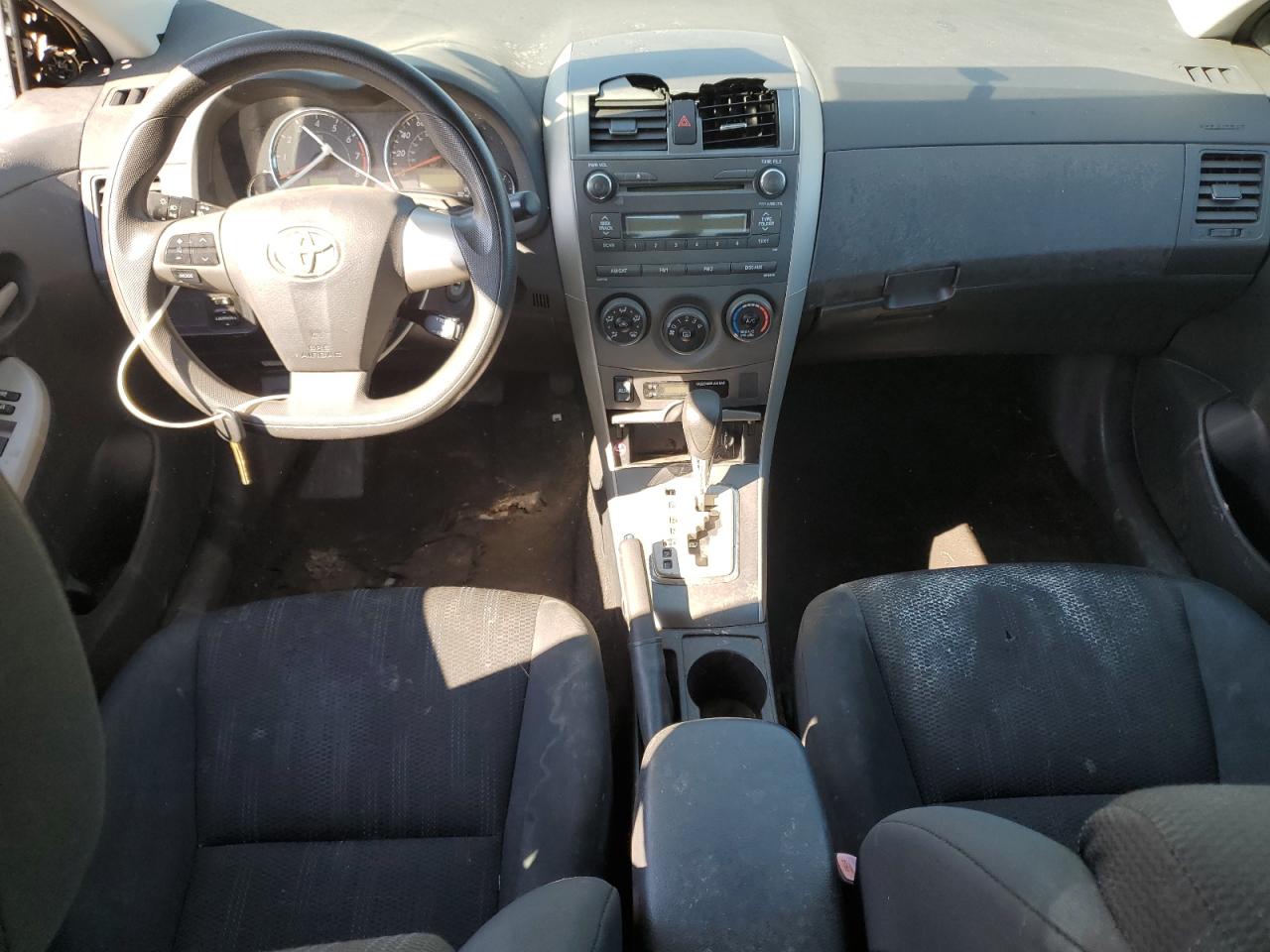 2011 Toyota Corolla Base VIN: 2T1BU4EE1BC568985 Lot: 86332875