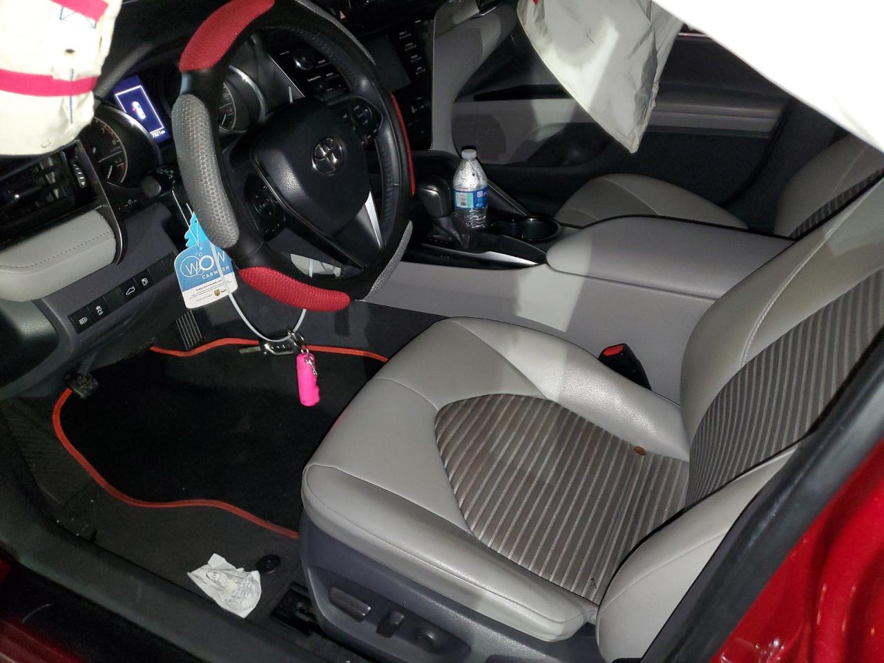 2018 Toyota Camry L VIN: 4T1B11HK4JU522668 Lot: 85251325