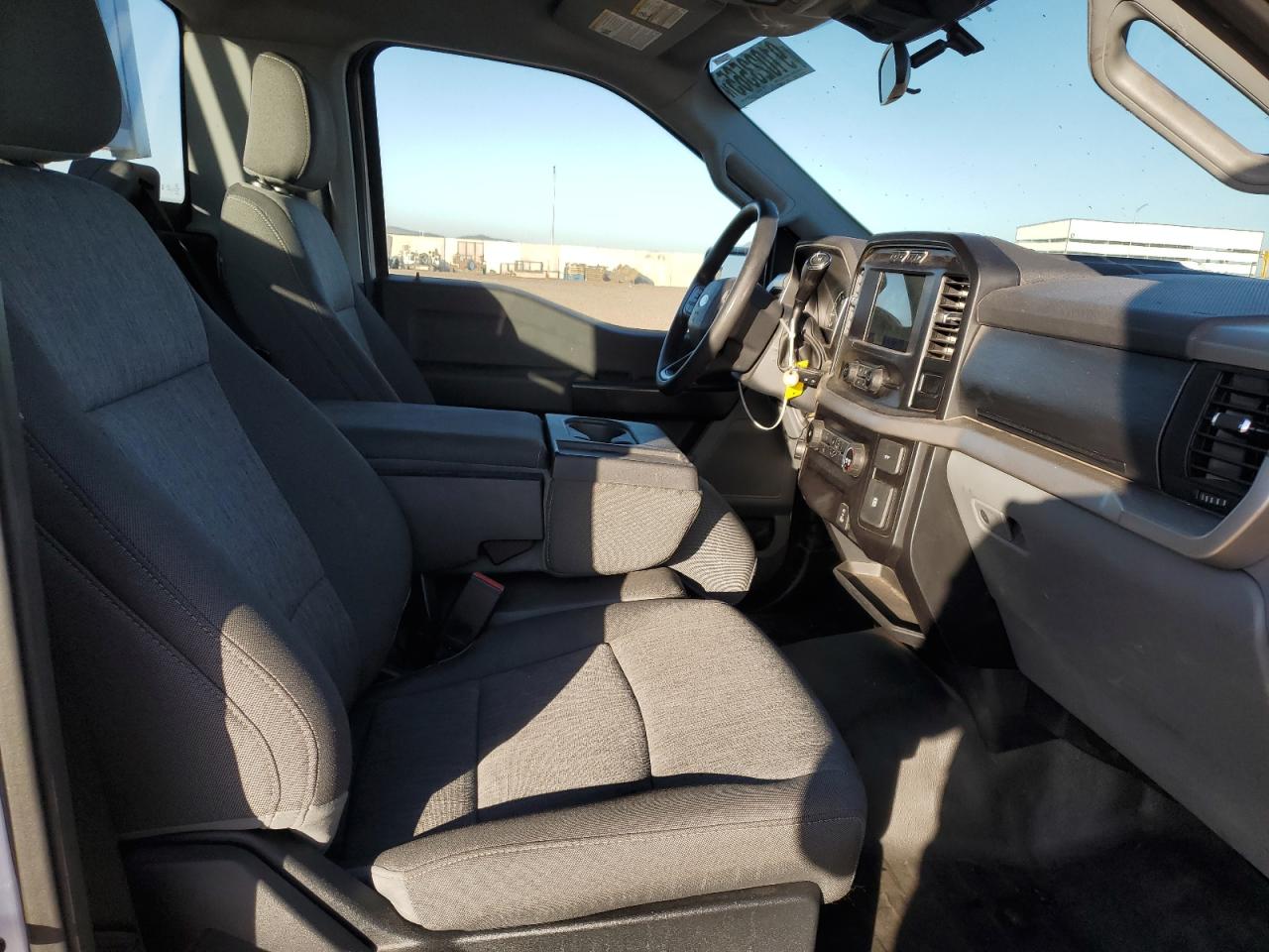 2021 Ford F150 VIN: 1FTMF1CB5MKE25386 Lot: 91023565