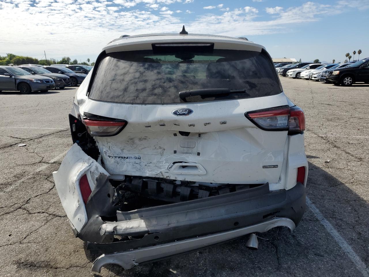 2020 Ford Escape Titanium VIN: 1FMCU9DZXLUB05670 Lot: 85186115