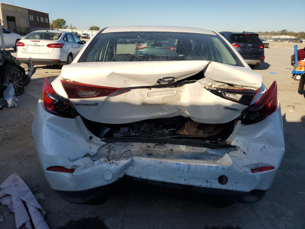 2015 Mazda 3 Sport VIN: 3MZBM1U7XFM210649 Lot: 89522065