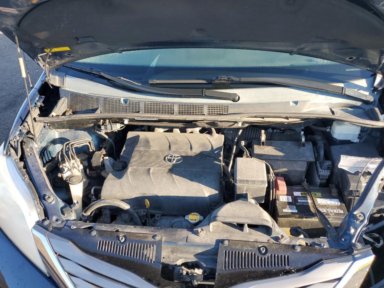 2012 Toyota Sienna Xle VIN: 5TDYK3DC5CS245235 Lot: 82349425