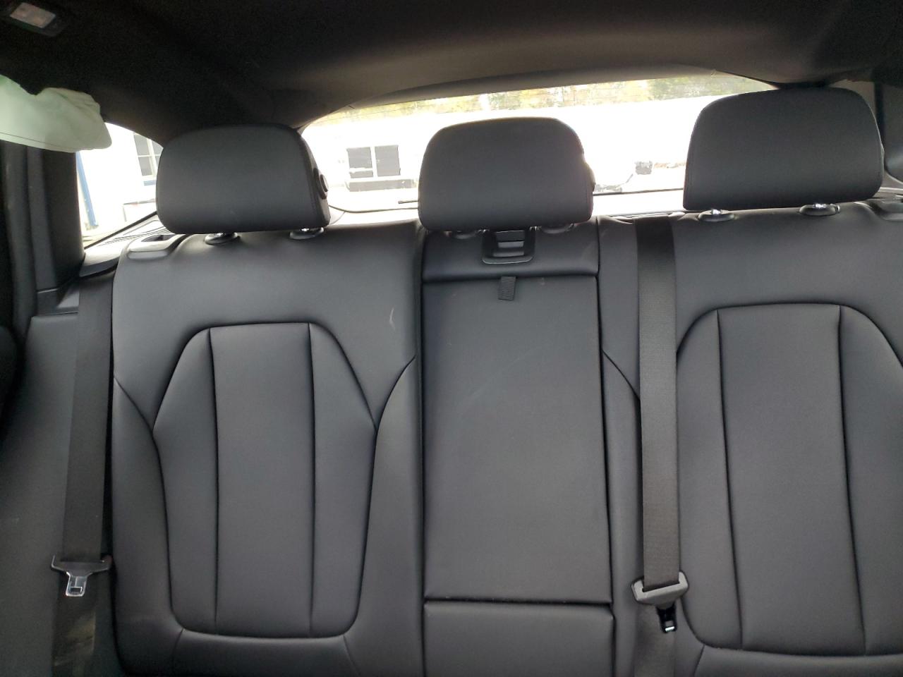 Фото: 5UXTY5C01M9F66332