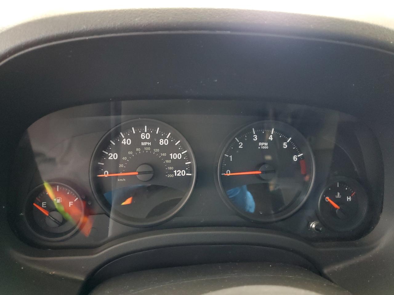 2011 Jeep Compass Sport VIN: 1J4NF1FB8BD281635 Lot: 82238695