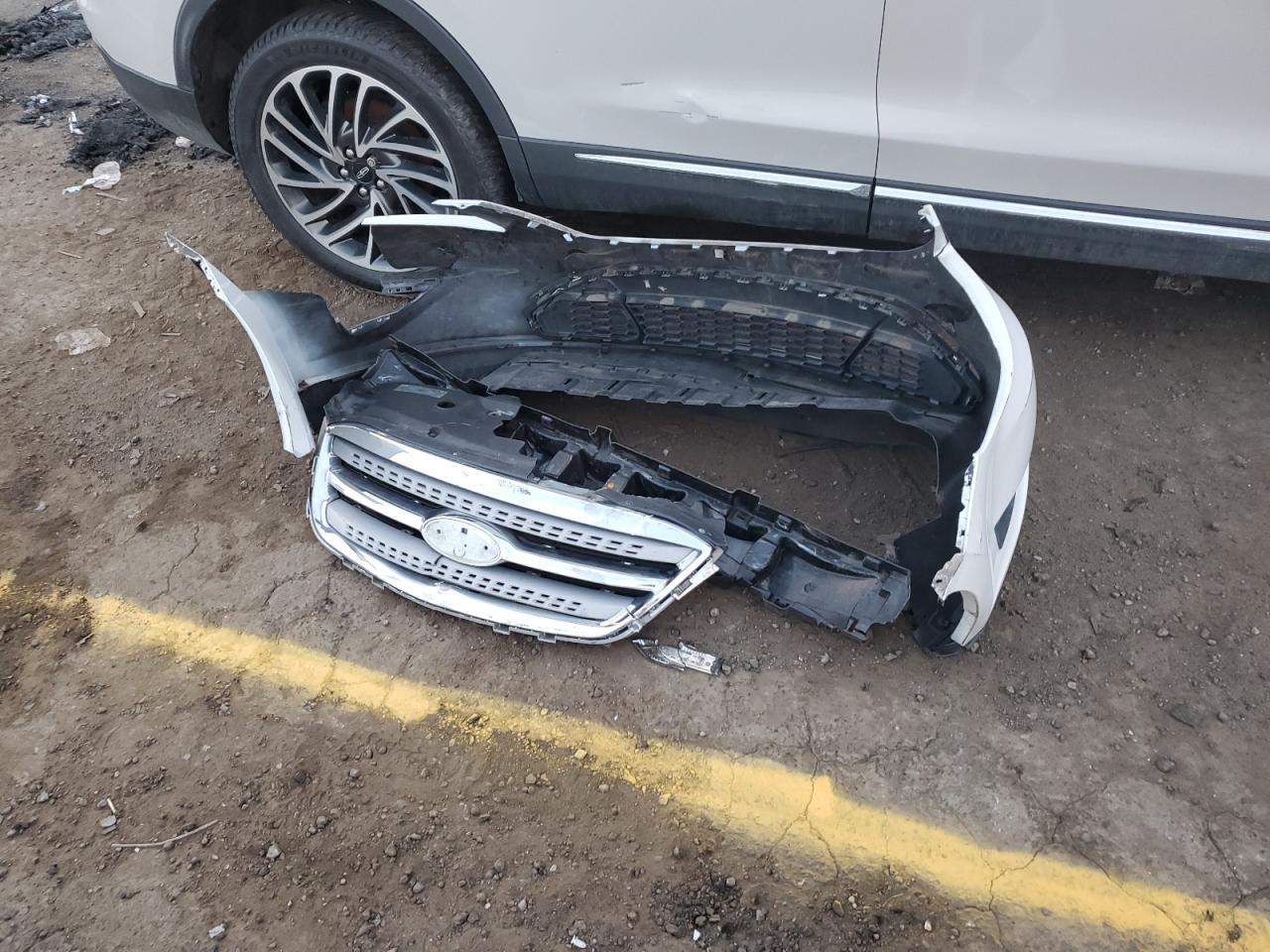 2011 Ford Taurus Limited VIN: 1FAHP2FW4BG163367 Lot: 84481425