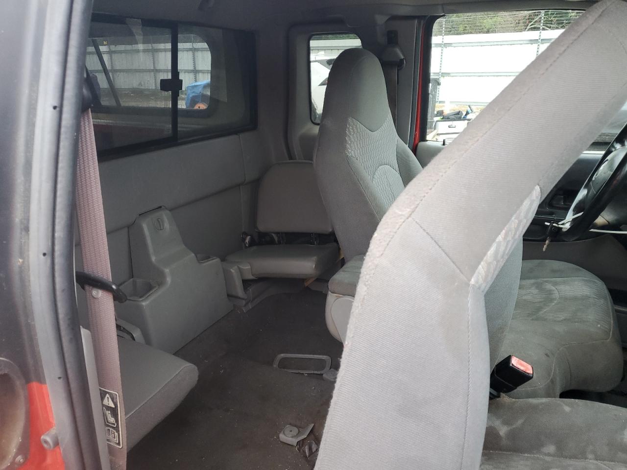 2003 Mazda B3000 Cab Plus VIN: 4F4YR46U53TM04173 Lot: 85885455