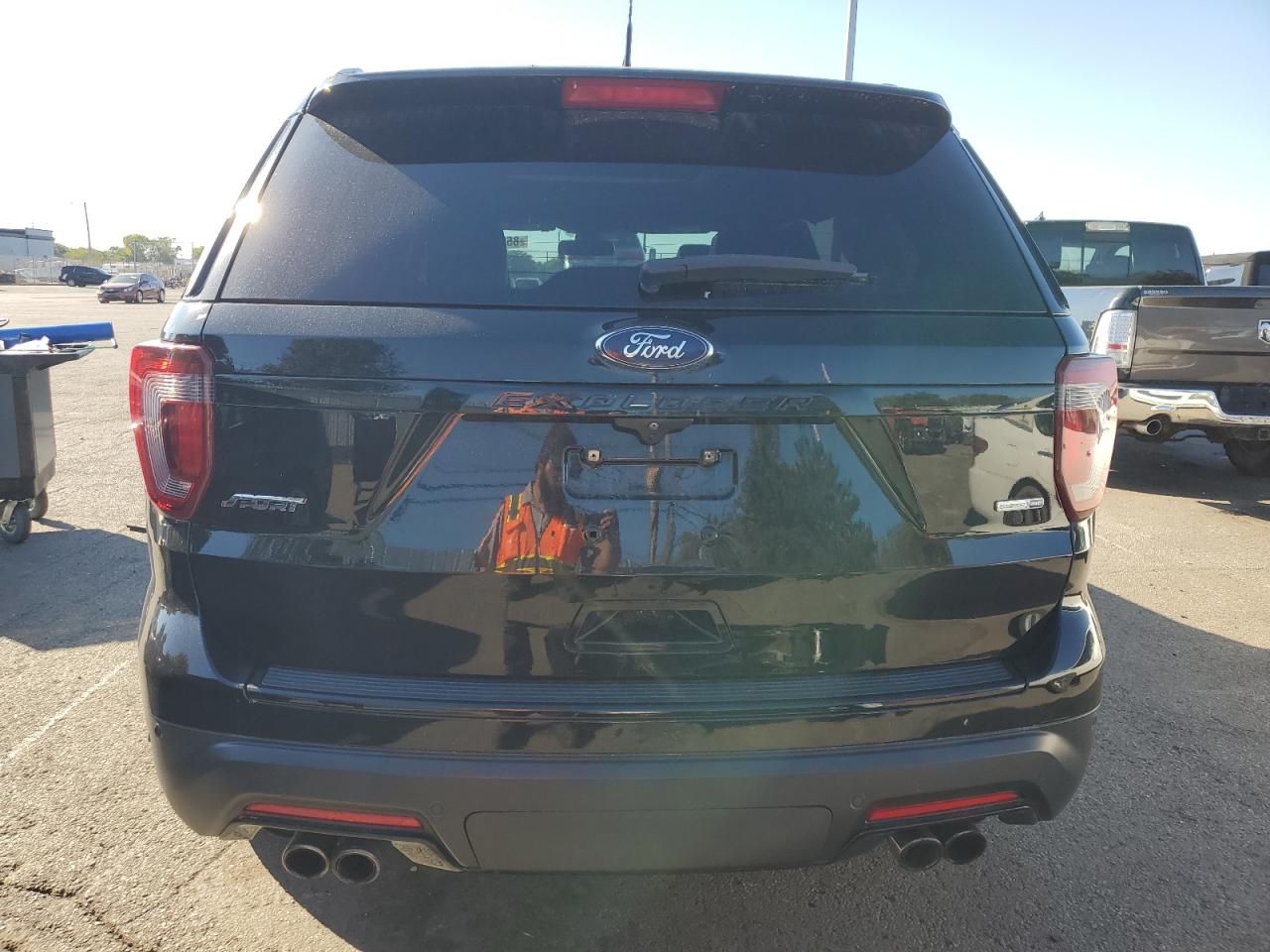 2018 Ford Explorer Sport VIN: 1FM5K8GT5JGC67119 Lot: 85330285