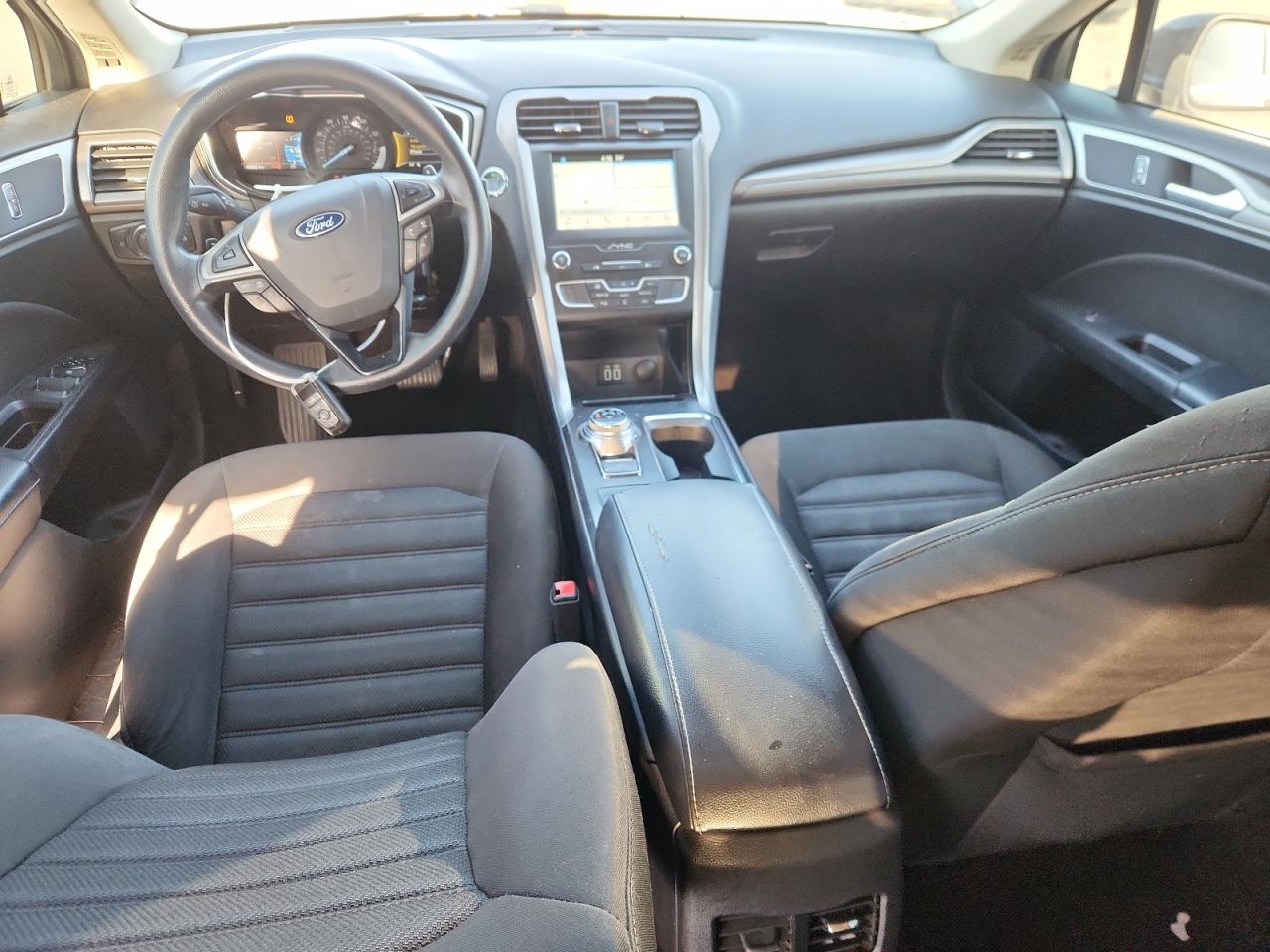 2019 Ford Fusion Se VIN: 3FA6P0HD9KR175112 Lot: 82710135