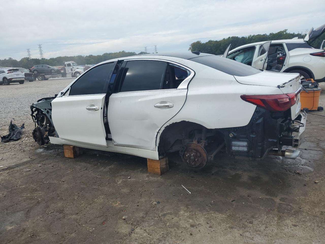 Q50 Q50