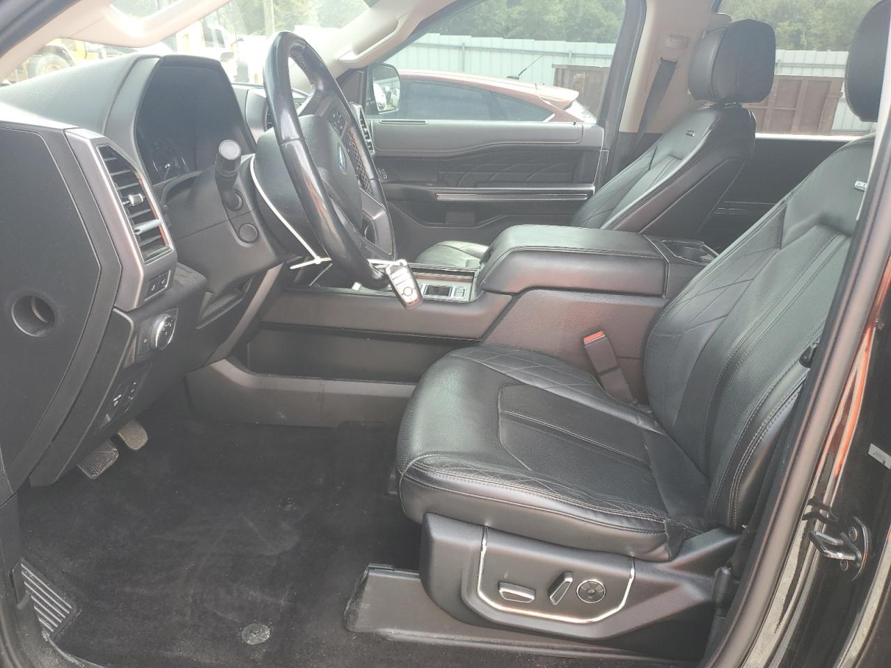 2019 Ford Expedition Platinum VIN: 1FMJU1LT2KEA70833 Lot: 81831235