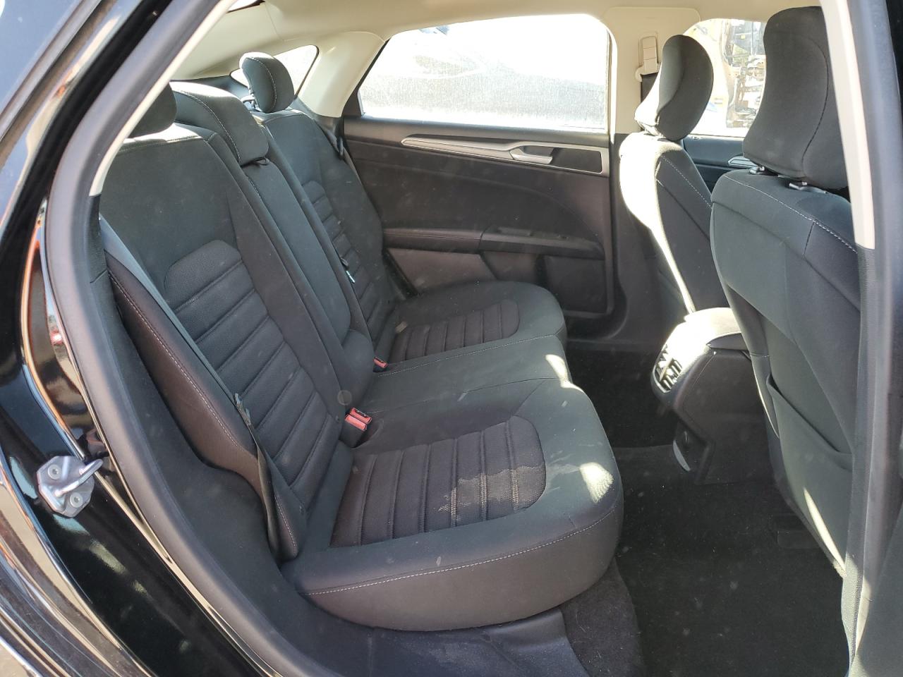 2018 Ford Fusion Se VIN: 3FA6P0H76JR286323 Lot: 89699015